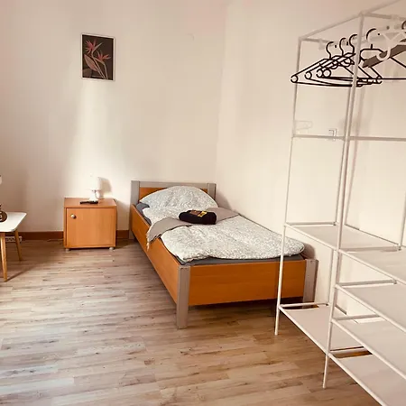 Gaestehaus Sina Rum i privatbostad